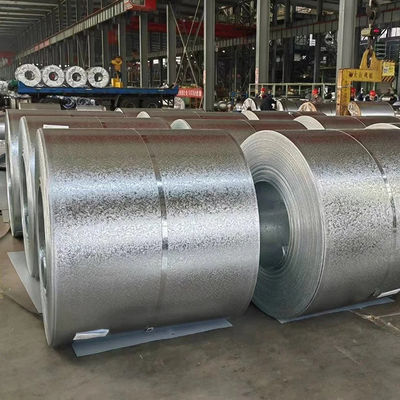 Z30-Z275G/M2 Sıcak Dolaştırılmış Galvanizli Çelik Metal Bobin 4-5MT Ağırlık